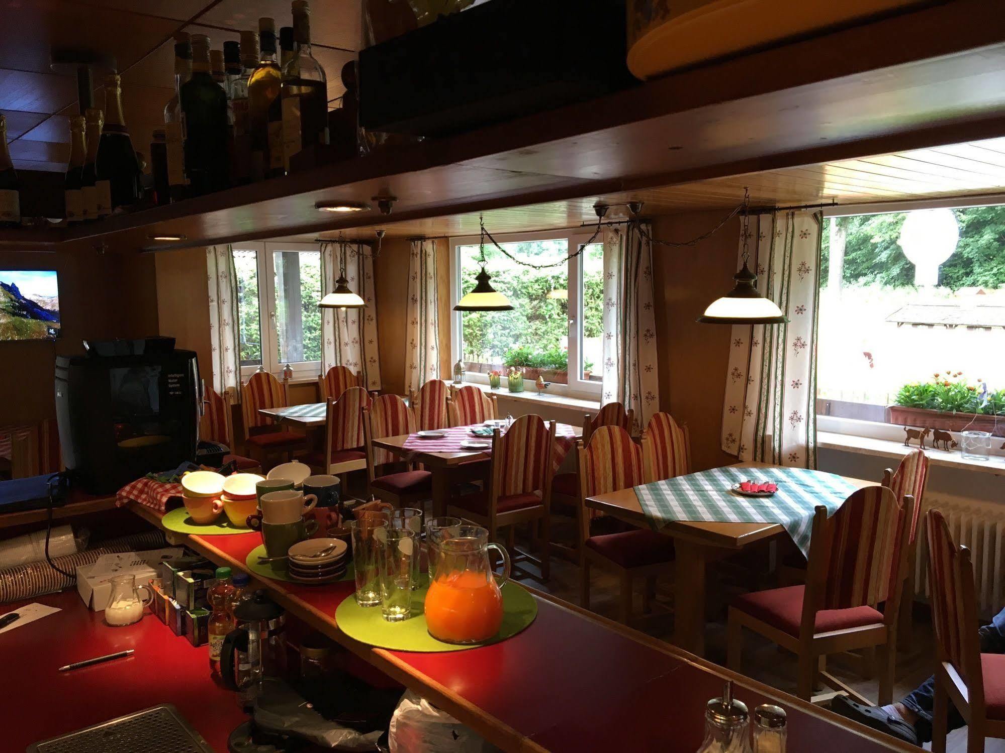 Hotel Pension Schwansee Швангау Екстериор снимка